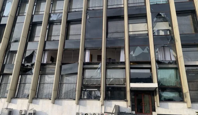 Відновимо “Україну” разом! 31-ого грудня палац постраждав від ракетного терору